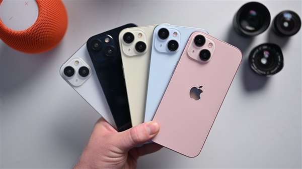 苹果两天市值蒸发1900亿美元：正生产iPhone 15、主卖Pro版、涨价千元