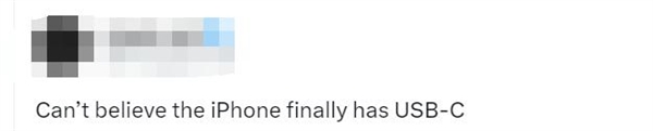 老外入手iPhone 15 Pro Max：对苹果换USB-C口不敢相信
