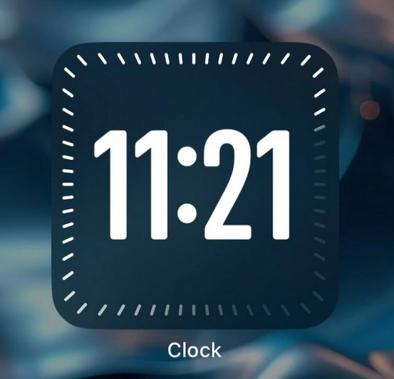 iOS / iPadOS 18.1 Beta 7 发布：时钟小部件支持半透明设计